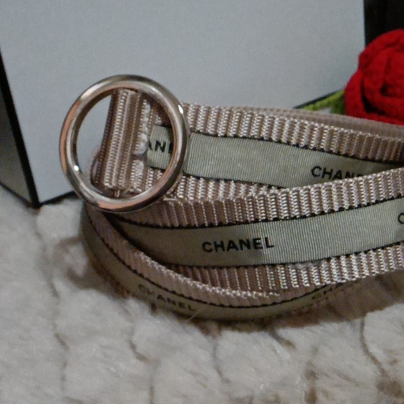 NWT belt